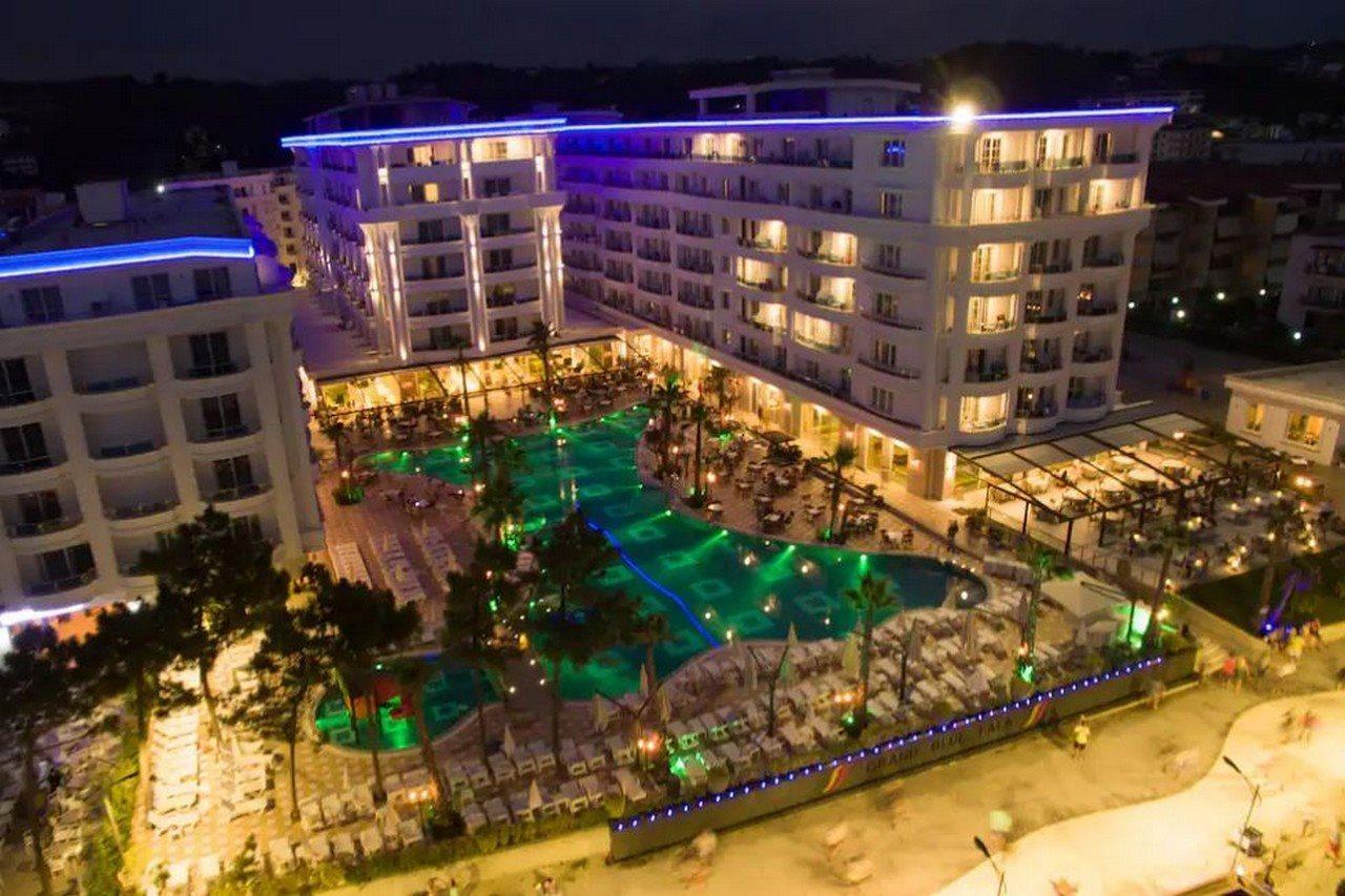 Grand Blue Fafa Resort & Spa Kryemëdhej Esterno foto