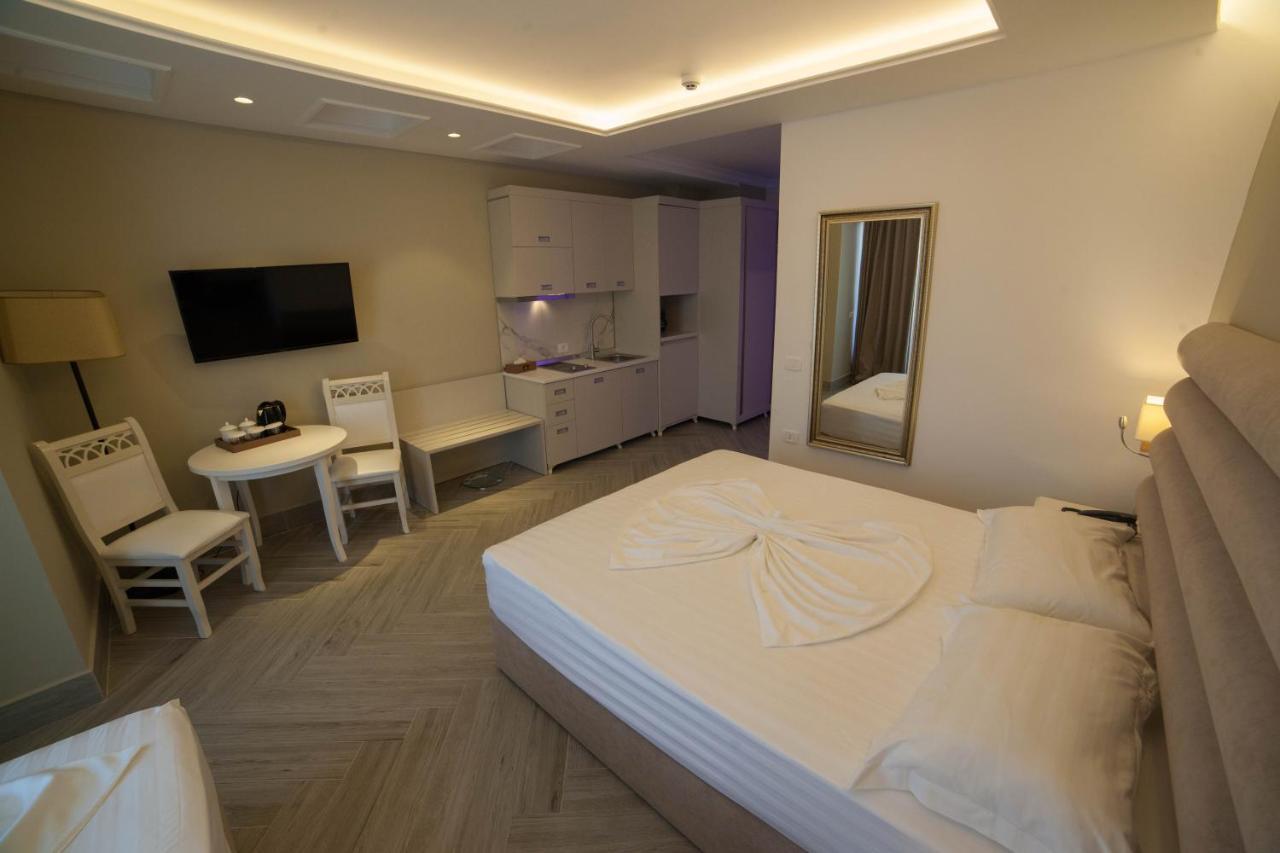 Grand Blue Fafa Resort & Spa Kryemëdhej Esterno foto