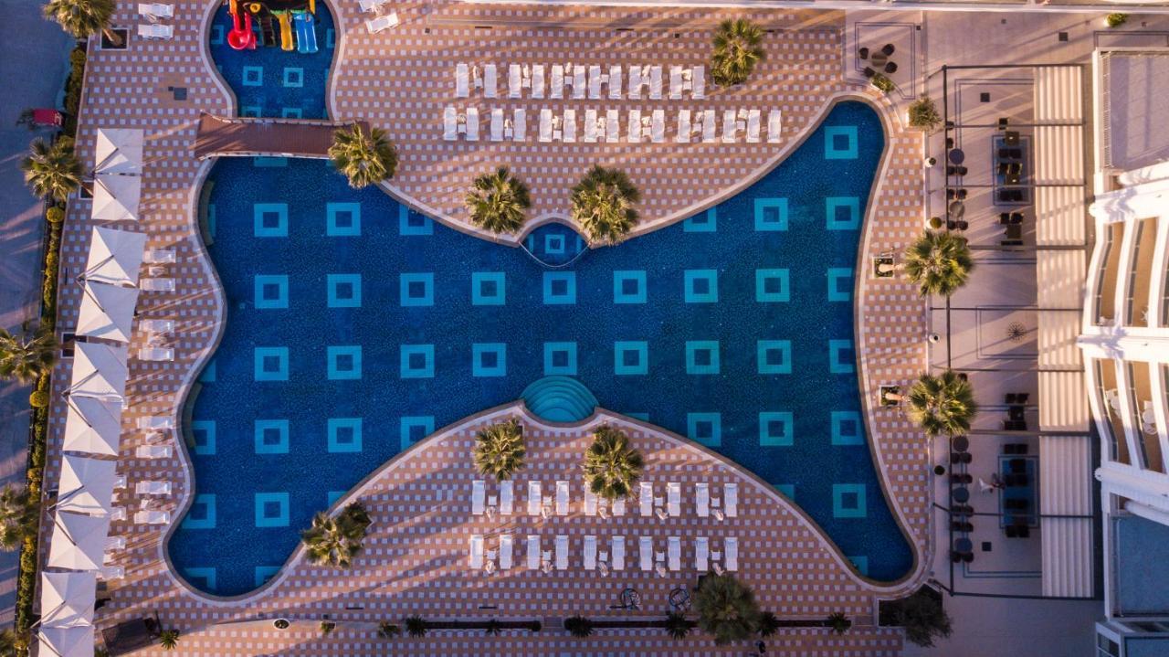 Grand Blue Fafa Resort & Spa Kryemëdhej Esterno foto