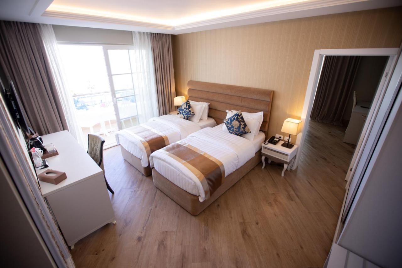 Grand Blue Fafa Resort & Spa Kryemëdhej Esterno foto
